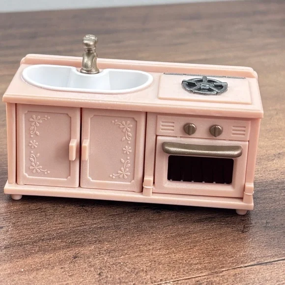 CALICO CRITTERS Cozy Cottage Starter Home Sylvanian Families Rabbit & Furniture - Picture 3 of 6